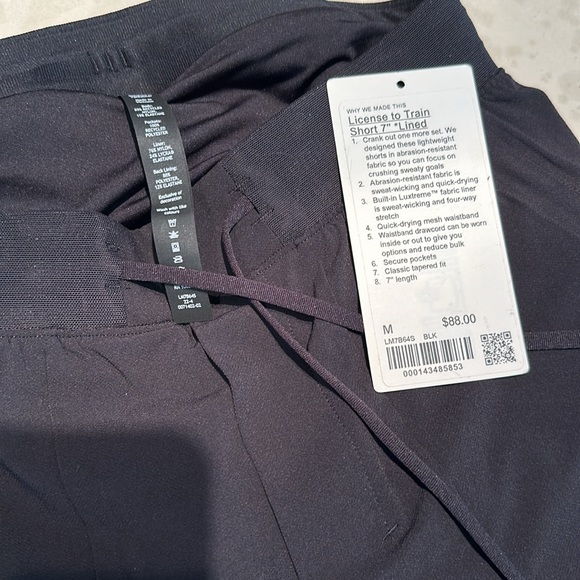 Lululemon License to Train Short 7” Lined - Black - Picture 8 of 8